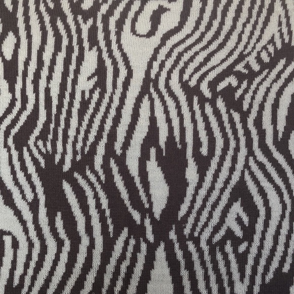 Zebra Knit minidress - Picture 3 of 3
